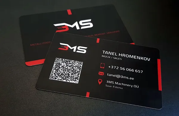 Muovikortti QR-koodilla: FDS Cardsin valmistama kortti