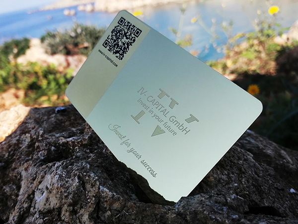 Kuldmetallist NFC visiitkaart