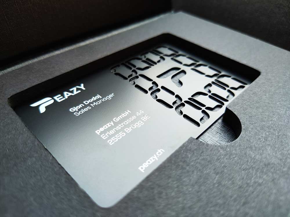 Peazy Black Nfc Card