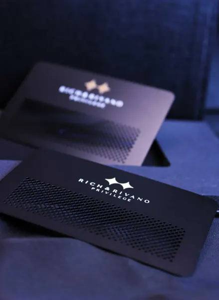 Rich & Rivano: FDS Cardsin valmistama kortti