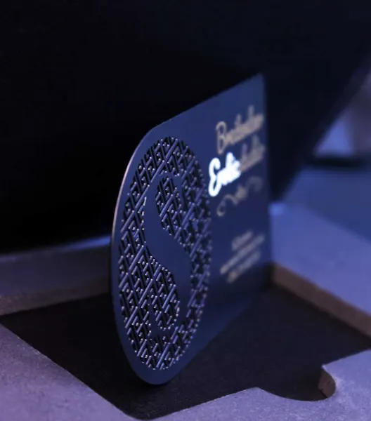 Studio: FDS Cardsin valmistama kortti